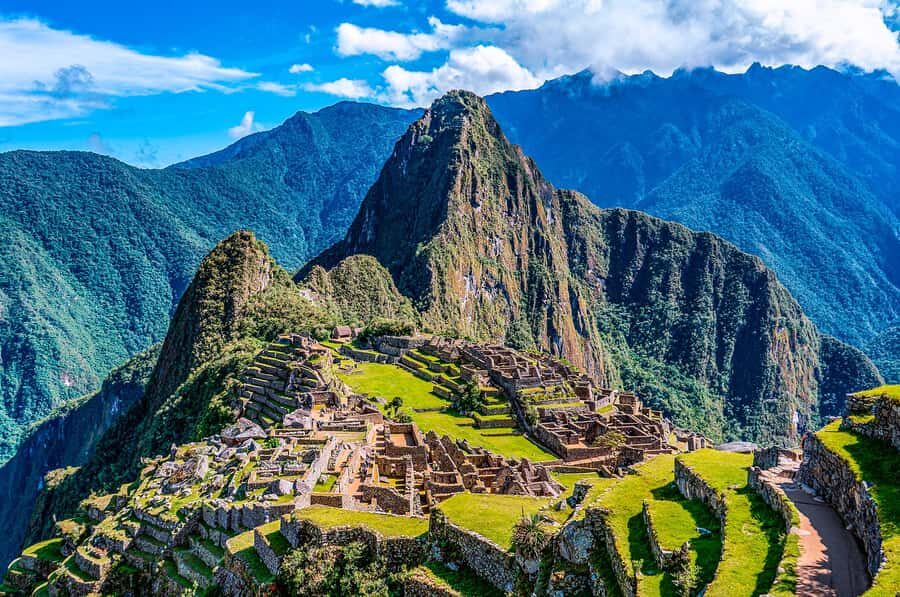 2-Day Inca Trail Hike to Machu Picchu & Panoramic Train - Optional Huayna Picchu or Machu Picchu Mountain: If You Want the Big View