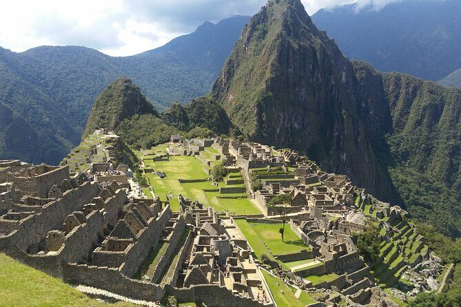 2-Day Sacred Valley & Machu Picchu by Train - Small Group Tour - Machu Picchu: guided citadel tour plus time to roam