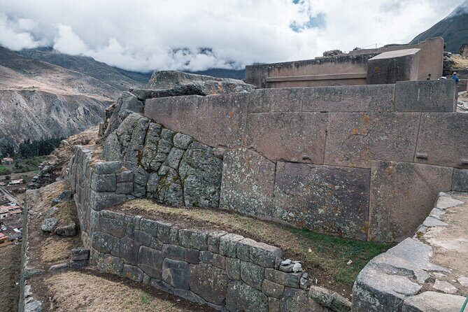 2-Day Sacred Valley & Machu Picchu by Train - Small Group Tour - Urubamba lunch: the break that keeps the day from falling apart