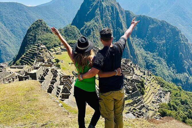 2-Day Sacred Valley & Machu Picchu Group Tour from Cusco - Ollantaytambo to Aguas Calientes: The Train Part You’ll Appreciate