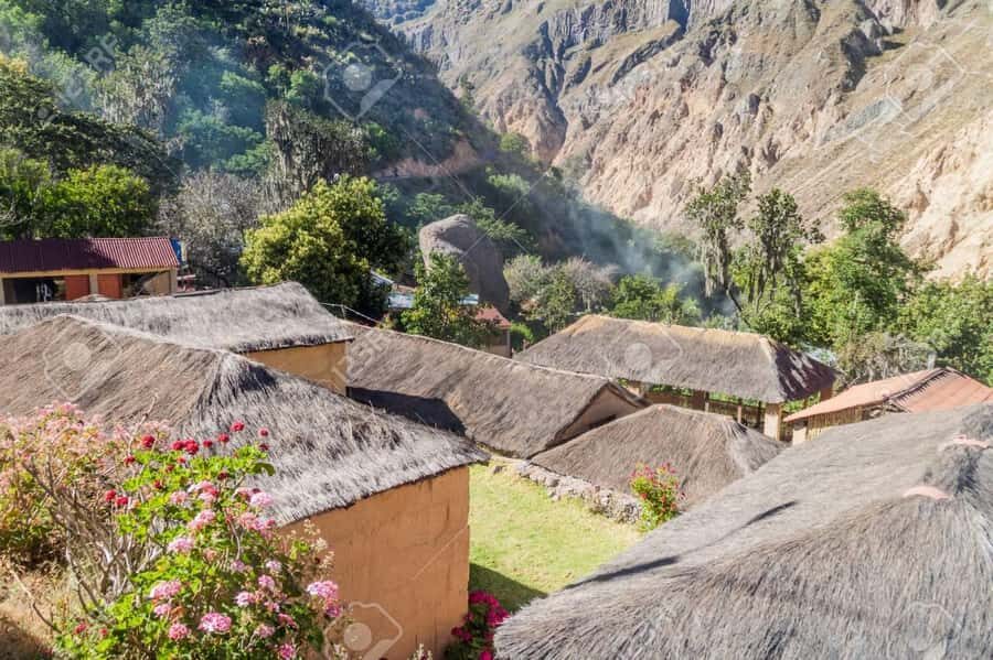 3-day trek to the Colca Canyon from Arequipa ending in Puno - Day 1: Cruz del Cóndor, Cabanaconde, and San Juan de Chuccho (Condors + Real Village Night)