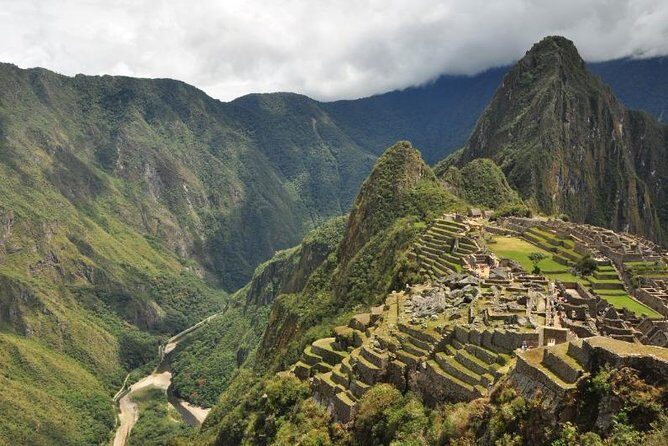 4-Day Lares Trek to Machu Picchu from Cusco - Day 3: the train to Aguas Calientes and a calmer night before Machu Picchu