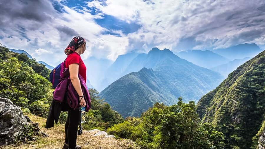 4 days/3 nights: Inka Jungle Trek to Machu Picchu - Day 2: The Urubamba River walk, Inca road sections, and Cocalmayo hot springs