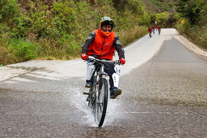 4 Days Inca Jungle to Machu Picchu Standard - 4 days of jungle-to-ruins energy: what this trip really feels like
