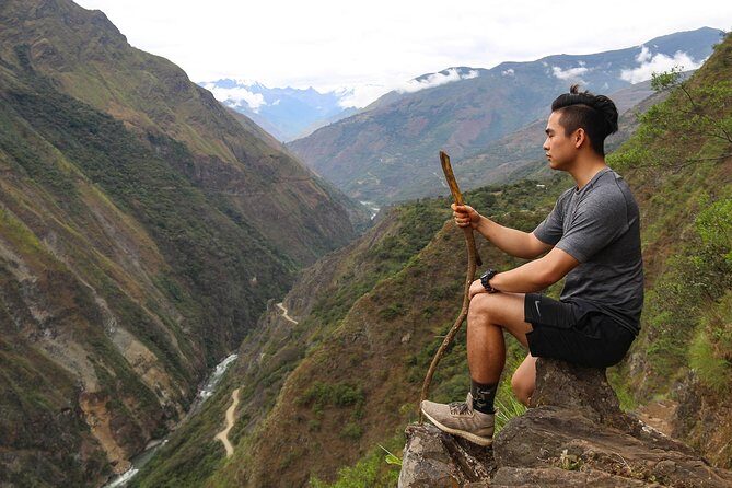 4 Days Inca Jungle to Machu Picchu Standard - Guides, pacing, and group size: what you can expect day to day