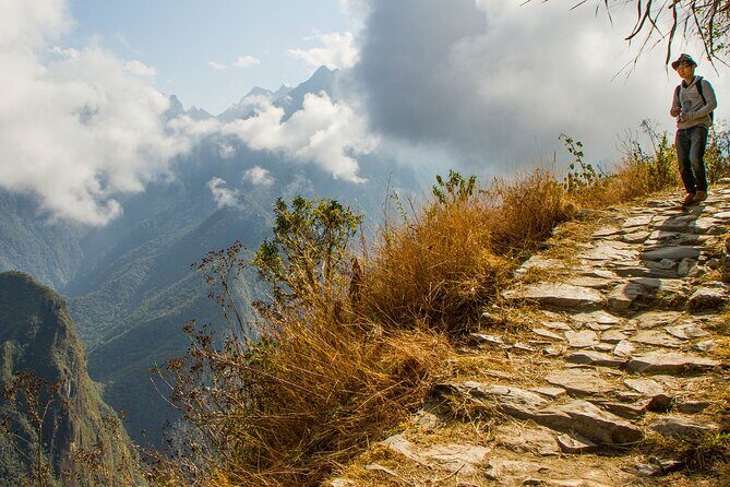 4 Days Inca Trail To Machu Picchu - Day 2: Warmiwañusca Pass and the 13,779-Foot Climb