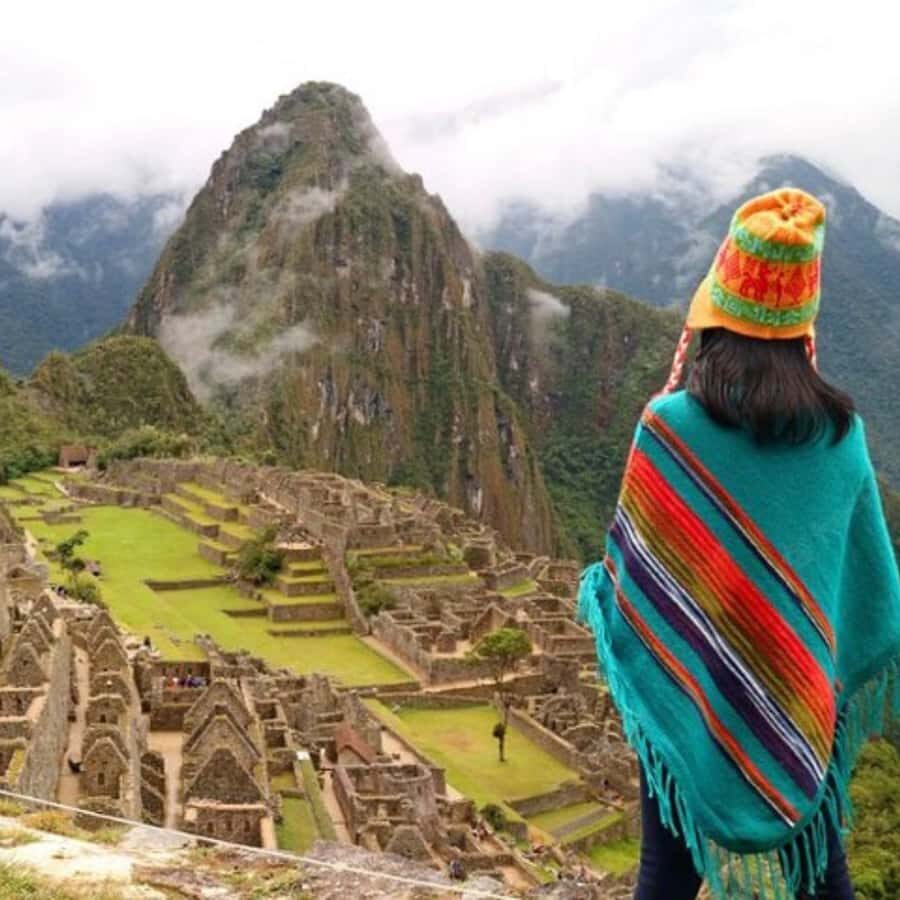 5-Day Classic Salkantay Trek to Machu Picchu return by Train - Humantay Lagoon: the first big High Andes payoff