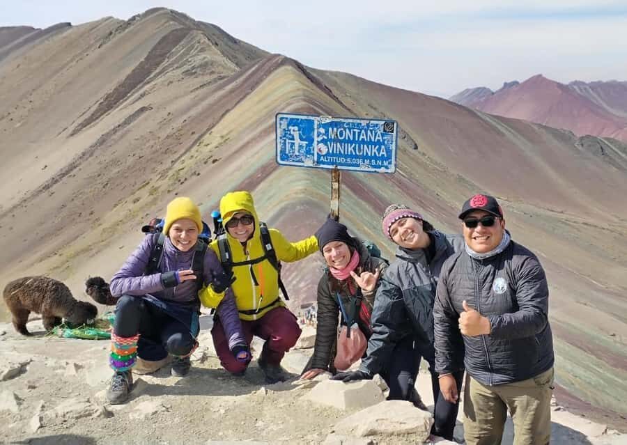 7 Colors Mountain Tour + Red Valley - Cusco pickup to Cusipata breakfast: fuel before the climb