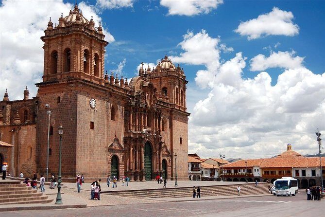 8-Day All-Inclusive Peru Tour: Cusco, Machu Picchu, and More - Day 1 in Cusco: Qorikancha and the Inca tour belt