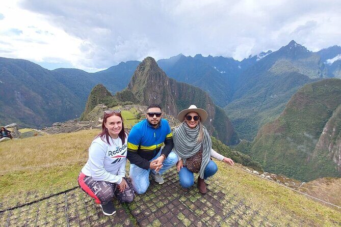 A Day at Machu Picchu, Journey to the Heart of the Andes - Your guide’s 2-hour Machu Picchu tour: what you should expect