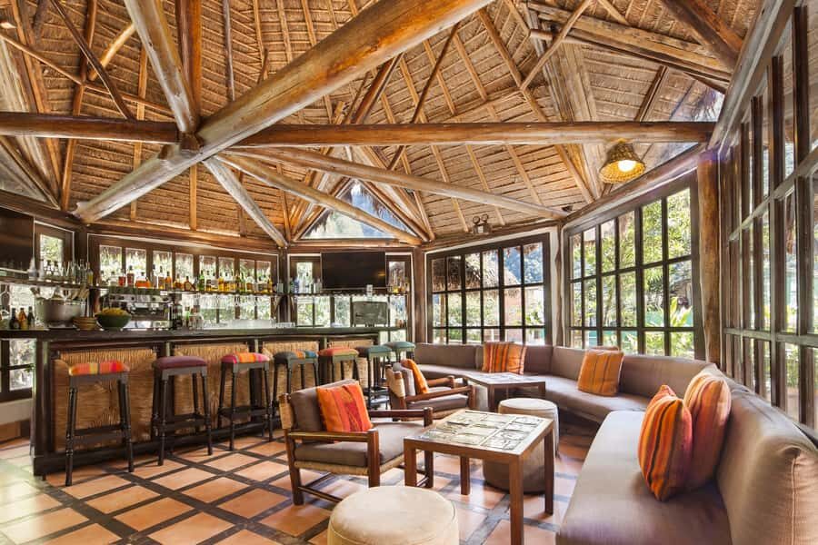 Aguas Calientes: Lunch at Cafe Inkaterra Restaurant - What type of traveler should book this lunch?