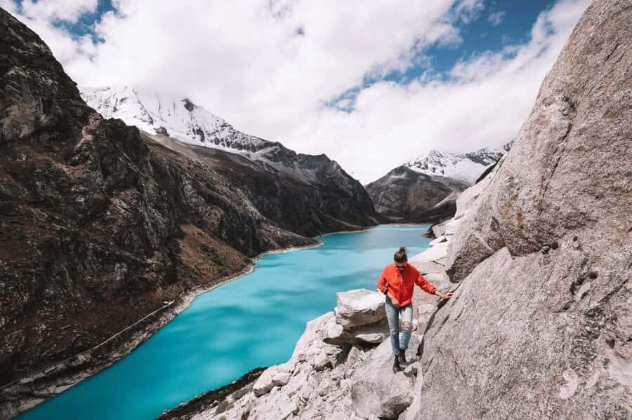 Ancash: Trekking to Paron Lagoon with Entrance | Full day| - The lagoon walk: time to circle, breathe, and spot the big peaks