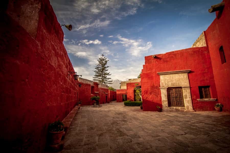 Arequipa: City Tour and Santa Catalina Monastery - Price and Time: Is $70 Good Value for This 3.5-Hour Plan?