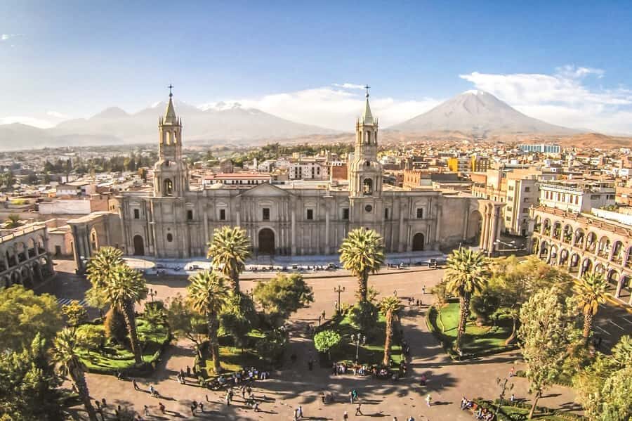 Arequipa: City Tour and Santa Catalina Monastery - Yanahuara Lookout: A Fast Orientation for First-Timers