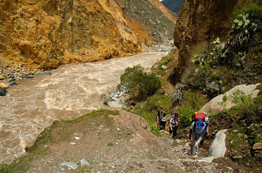 Arequipa: Colca Canyon Trekking 2 days and 1 night + food - Who Should Book This Trek (and Who Should Skip It)