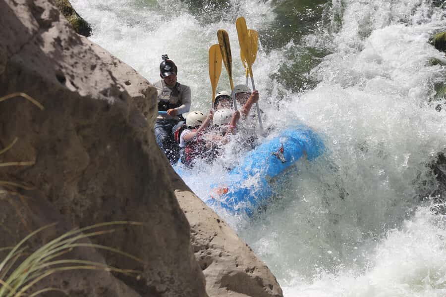 Arequipa: Rio Chili Rafting Tour with Snack - From Your Hotel to the Gear House: The Morning Flow