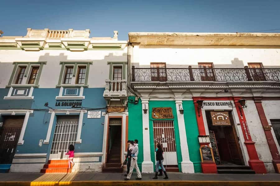 Arequipa: Walking Tour and Santa Catalina Monastery - Santa Catalina Monastery: The Cloister City in 20,000 Square Meters