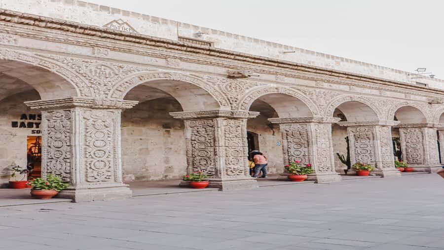 Arequipa: Walking Tour and Santa Catalina Monastery - Price and Value: Why $35 Works (And When It Changes)