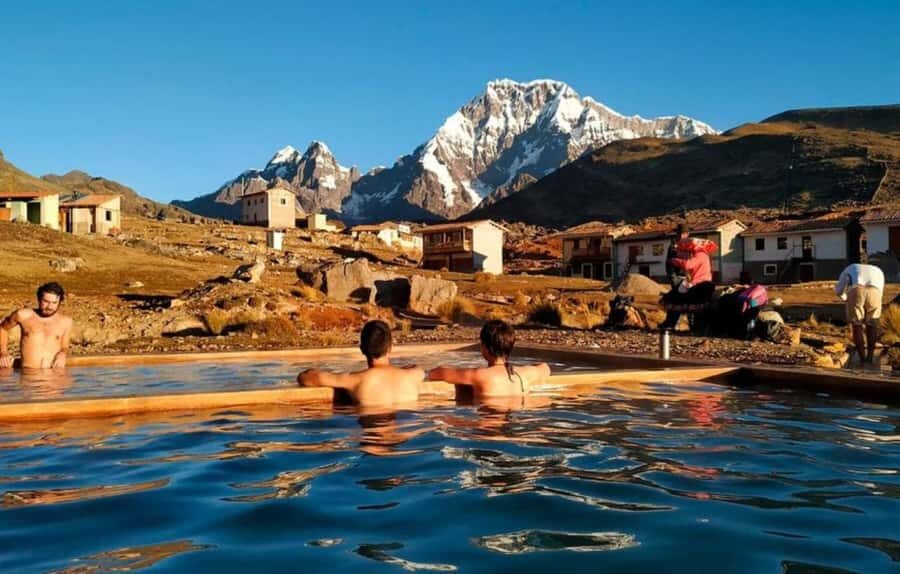 Ausangate 7 Lagoons Tour 1 day + Buffet Breakfast and Lunch - Glacier-adjacent hiking: the “short” part that still counts