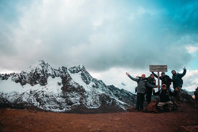 Ausangate and Rainbow Mountain Trek – 3 Days / 2 Nights - Camping comfort and meals: why the nights feel more manageable