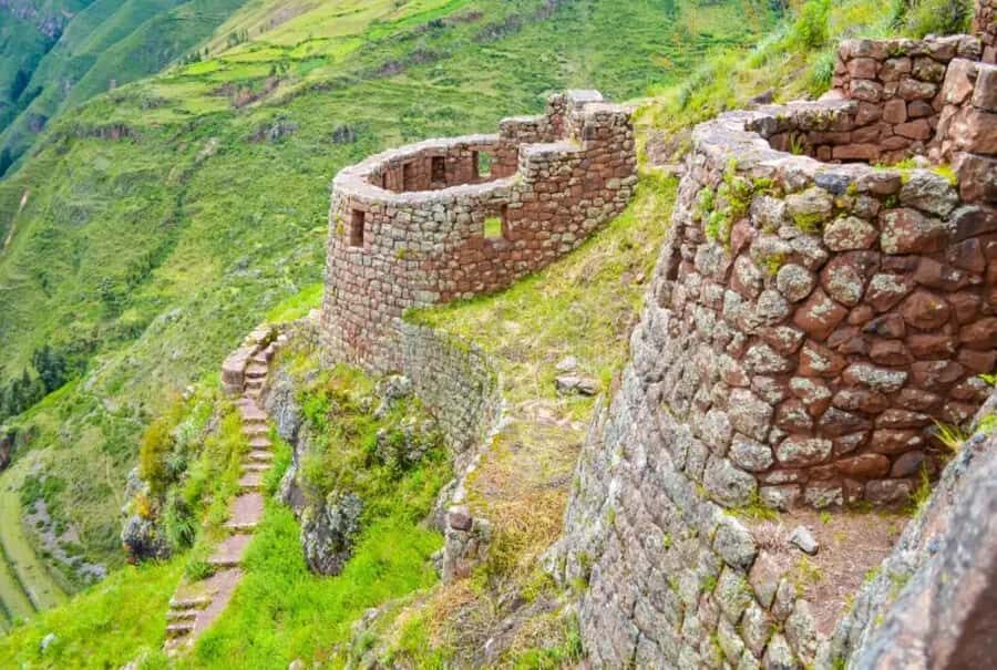 City Tour Cusco & Valle Sagrado Pisac mas Almuerzo - Pisac town and market: textiles, ceramics, and real local craft