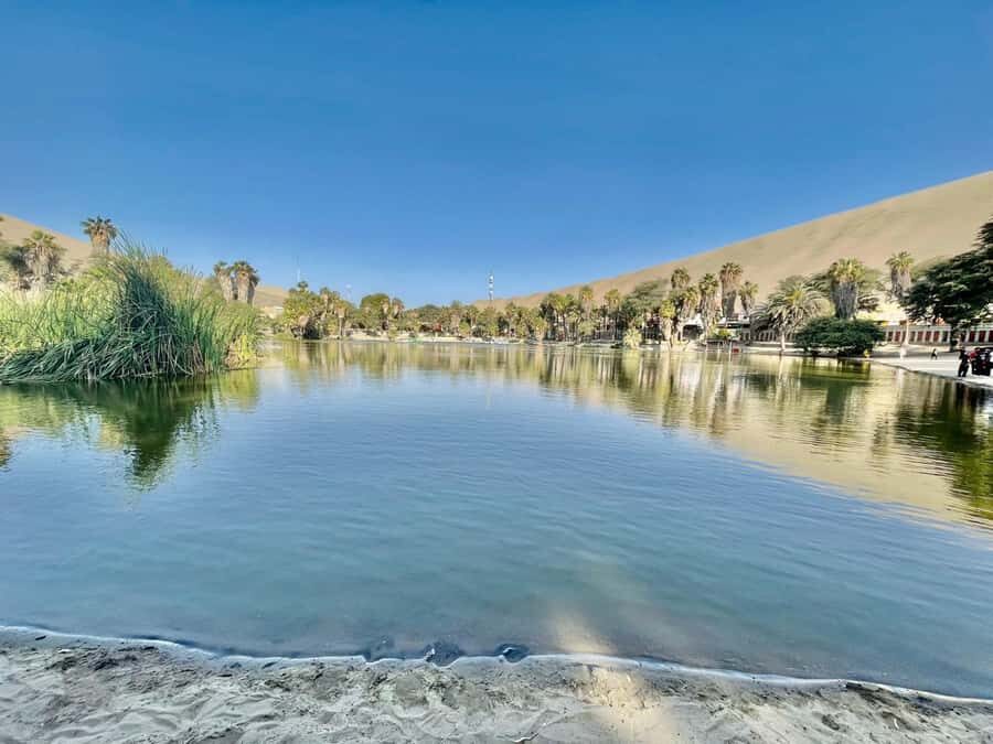 CITY TOUR ICA-HUACACHINA+BUGGIES IN PRIVATE CAR FROM PARACAS - Guide quality and small surprises: what makes the day feel personal