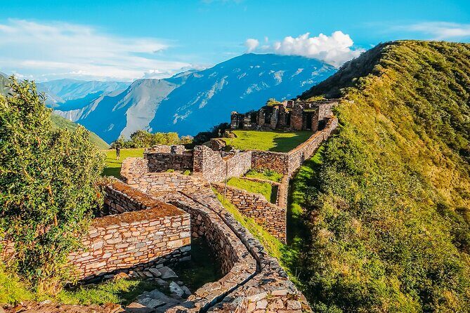 Classic Choquequirao Trek – 5 Days / 4 Nights - $735 Value: What’s Included (and What You Still Need to Bring)