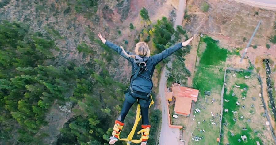 Cusco: Bungee Jump and Slingshot Combo Adventure - Cusco adrenaline in one tight 2-hour session
