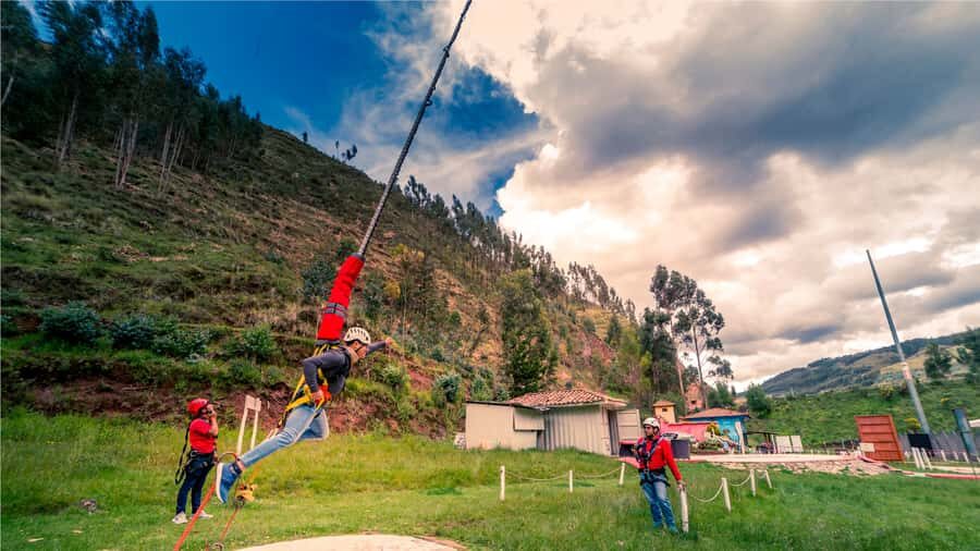 Cusco: Bungee Jump and Slingshot Combo Adventure - The slingshot after the bungee: 120 meters in about 3 seconds