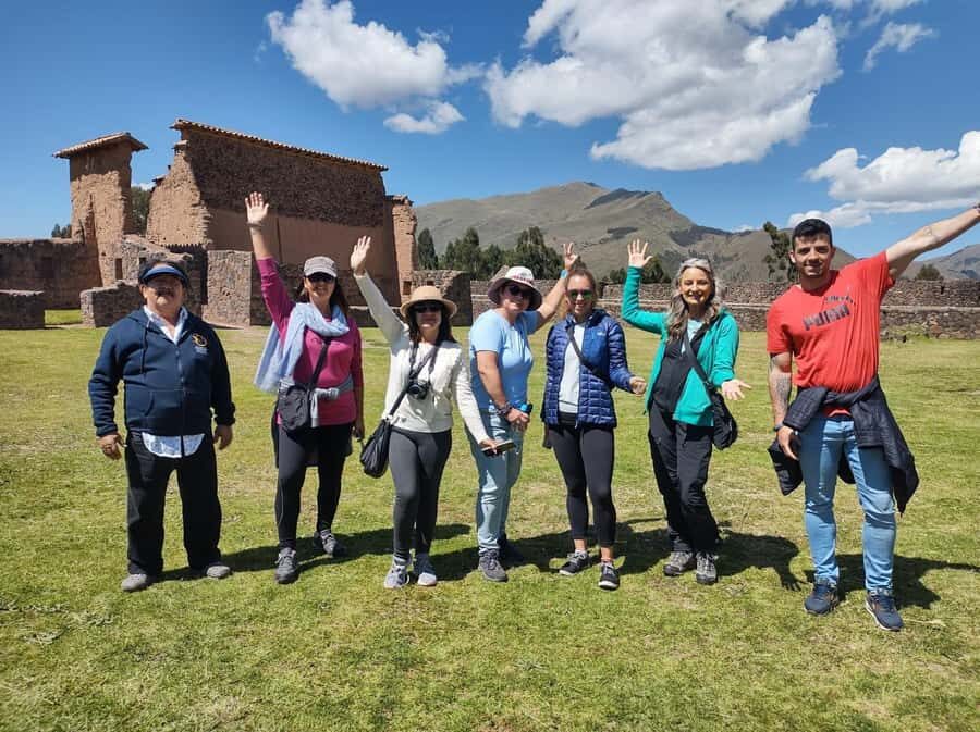 Cusco: Bus Turistico Puno Cusco con Tour y Buffet - The route stops: what you see and why each one matters