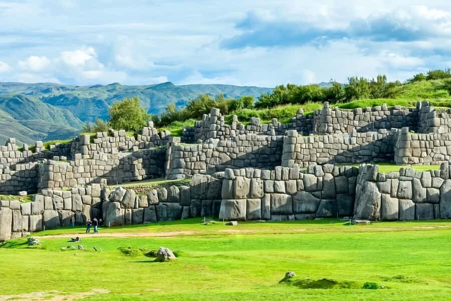 Cusco: City and Nearby Ruins 5-Hour Guided Tour - Group size, pace, and that craft-shop timing issue