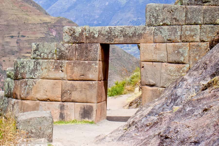 Cusco: Full-Day Sacred Valley History Tour - El Mirador Lookout: the view that explains the Sacred Valley system