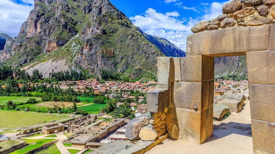 Cusco: Full-Day Sacred Valley History Tour - Small-group logistics: pickup delays, language mix, and pacing