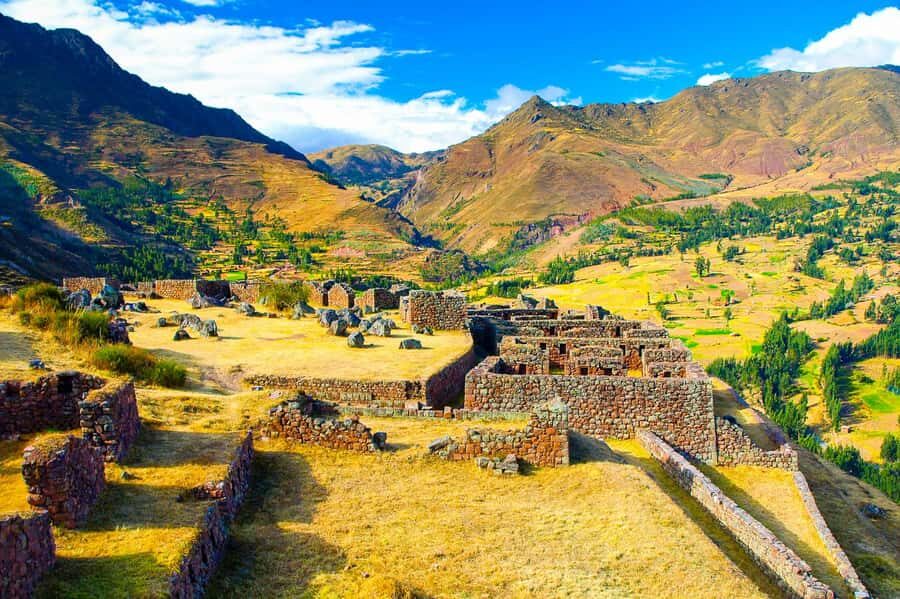 Cusco: Full-Day Tour of The Sacred Valley With Lunch - Chinchero Textiles, the Inca Wall, and a Colonial Temple on Inca Foundations
