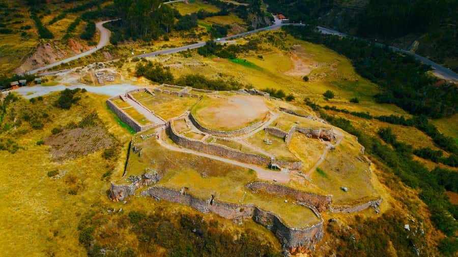 Cusco : Half-Day Explore Inca Ruins qoricancha sacsayhuaman - What the tour feels like on the ground: shopping pressure and how to stay in control