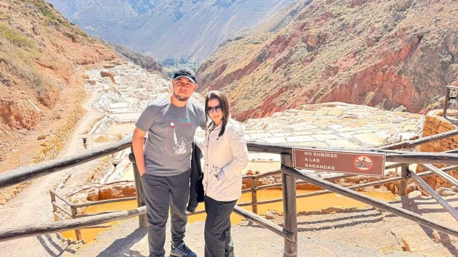 Cusco: Moray, Maras Salt Mines, and Chinchero Weavers Tour - Salineras salt mines: 3,000 pools you can actually walk around