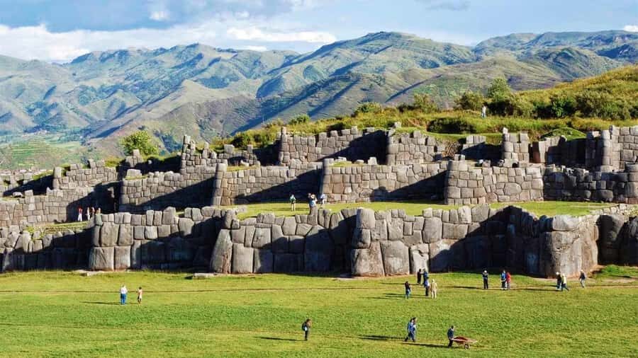 Cusco: Pisac, Sacsayhuaman, Q'enqo, and Tambomachay Tour - Taray Viewpoint: the Sacred Valley’s terrace math