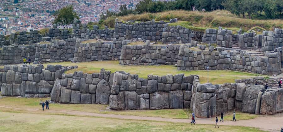 Cusco: Private City Tour and Saksaywaman Visit with Transfer - Cusco Cathedral: gold, silver, and colonial art in a compact stop