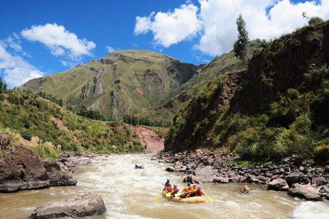 Cusco Rafting and Zipline Adventure - Rafting Vilcanota: class III to IV without feeling out of your depth