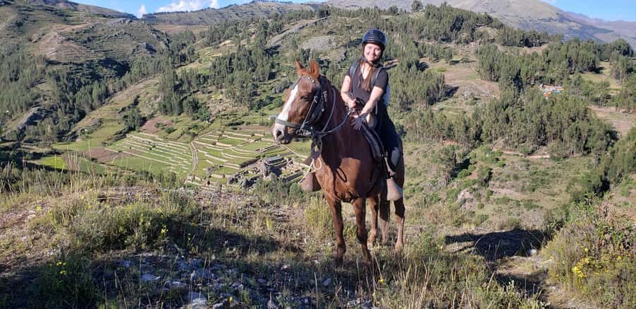 Cusco: Sacsayhuaman Guided Tour and 1-Hour Horseback Ride - From ruins to the ranch: how horseback riding gets made safe
