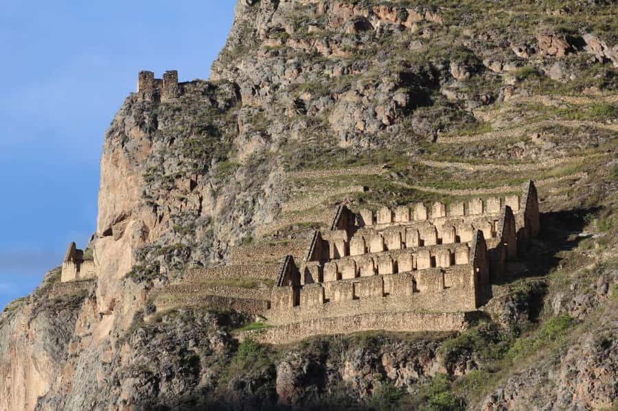 Cusco | Visit Maras, Moray, Chinchero, Pisac | Valle Vip - Ollantaytambo ruins plus the Aguas Calientes train hub