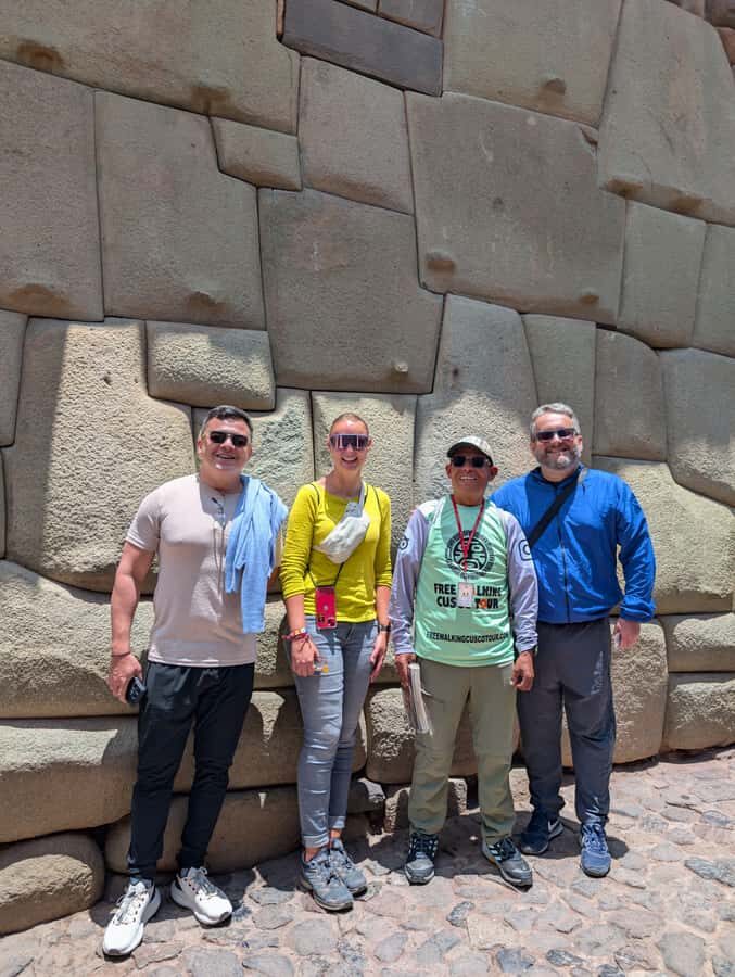 Cusco: Walking Tour with a Local Guide - Starting at Del Medio and Finding Your Green T-Shirt