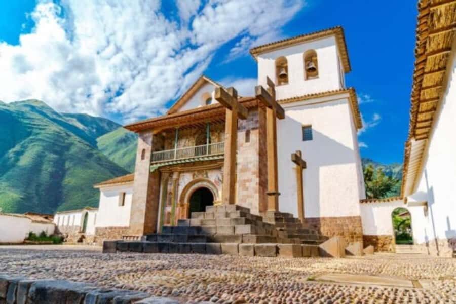 Day Trip, Sun Route Circuit between Cusco and Puno - Starting Early: 6:30 AM to a 5:30 PM Finish