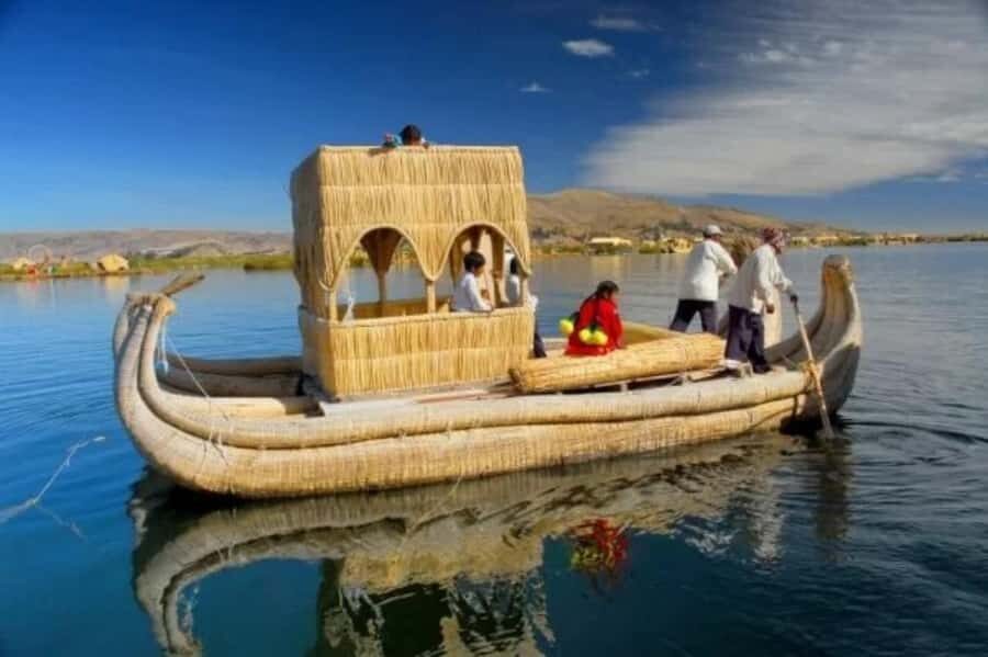 Day Trip to Uros Floating Islands and Amantani Island - Pickup in Puno and the Boat Ride Setup