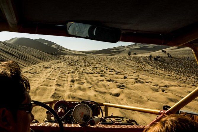 Dune buggy in Huacachina - The early drive: climbs, stops, and better photos than you expect