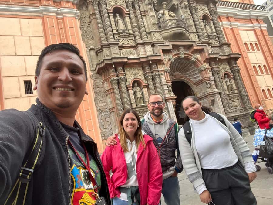Enjoy Lima Walking Historic Center, Plaza San Martin and Plaza de Armas - Plaza de Armas: The Main Stage and Its Key Buildings