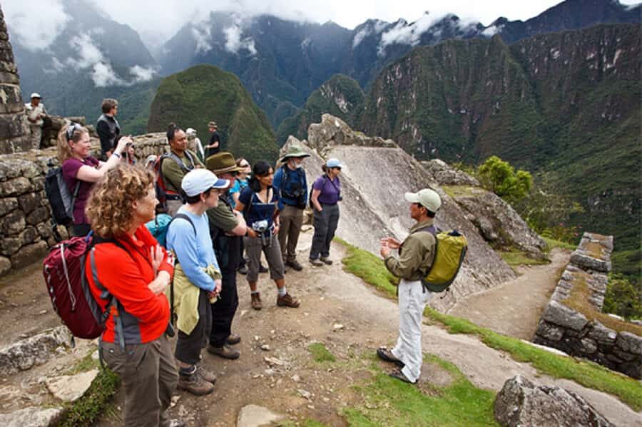 From Aguas Calientes: Machu Picchu Guided Tour - Choosing Your Circuit: Circuit 2 Shared vs Private Routes