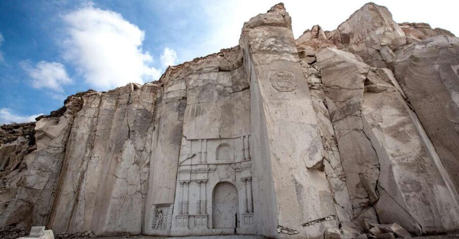 From Arequipa: Sillar Route Excursion | Half Day | - Petroglyphs carved in stone: the mystery part of the tour