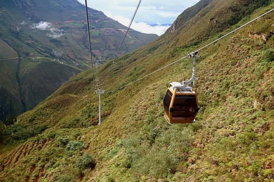 From Chachapoyas: Full-Day Tour to Kuelap Fortress - The 40-Minute Walk Up: Where Your Shoes and Pace Matter