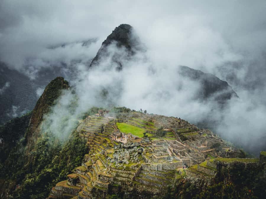 From Cusco: 2-Day Sacred Valley and Machupicchu by Train - Ollantaytambo terraces and the train ride to Aguas Calientes